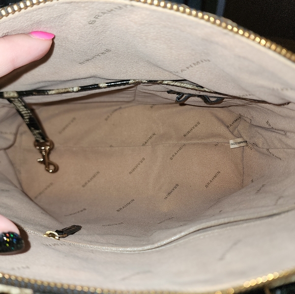 Brahmin Duxbury Snow Leopard Excellent Condition - Picture 12 of 15